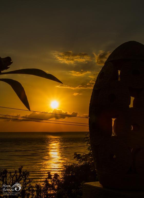 Beten Waru Bungalow And Restaurant Amed Buitenkant foto